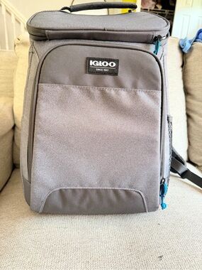 Igloo Gray Backpack Cooler with Blue Zipper Accents
